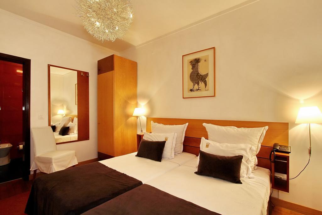 Hotel Mestre De Avis Guimarães Стая снимка